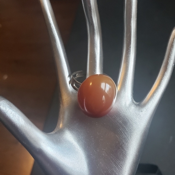 Ring - Picture 2 of 8